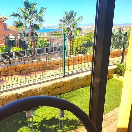 Apartamento Con Hermoso Jardin Y Ac Isla Plana Exterior foto
