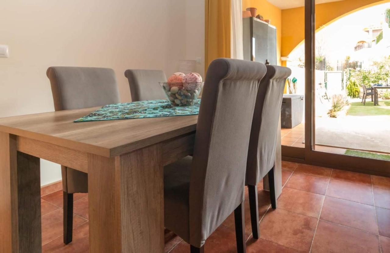 Apartamento Con Hermoso Jardin Y Ac Isla Plana Exterior foto