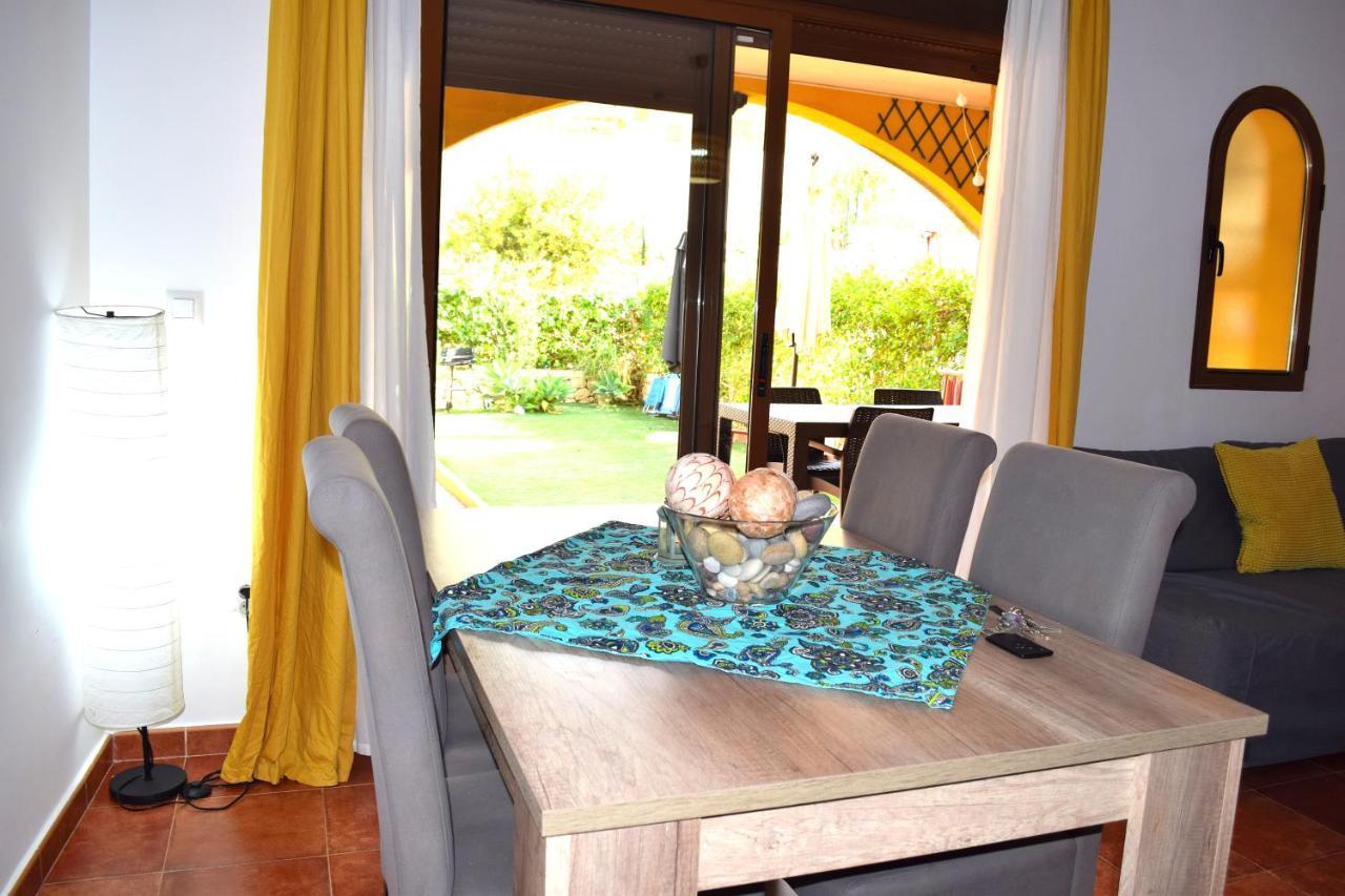 Apartamento Con Hermoso Jardin Y Ac Isla Plana Exterior foto