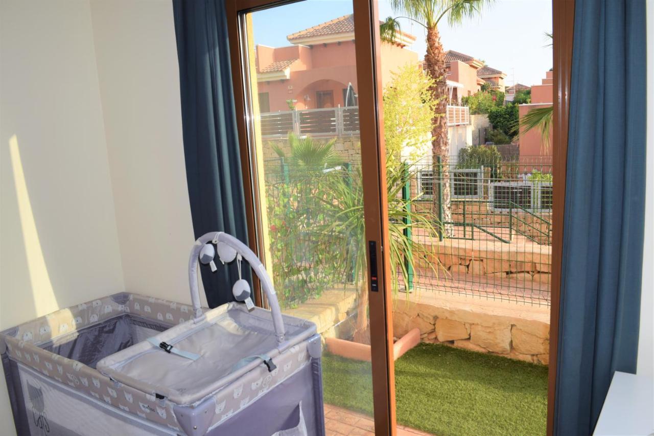 Apartamento Con Hermoso Jardin Y Ac Isla Plana Exterior foto